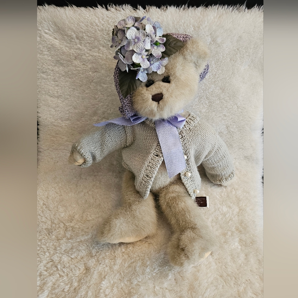 Vintage - Retired - The Bearingron Collection "Paige"